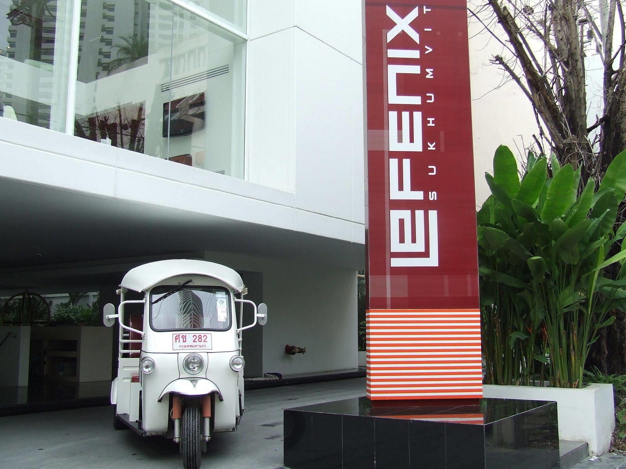 Готель Le Fenix Sukhumvit 11 Бангкок Екстер'єр фото